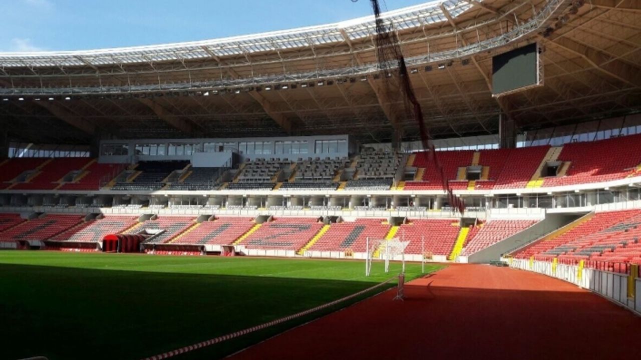 Eskişehirspor ilk hazırlık maçında Kuşadasıspor ile karşılaşacak