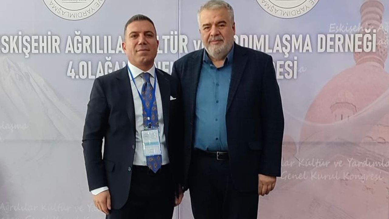 Süleyman Ekşi Es Ağrılılar Derneği 4. Olağan Genel Kongresine katıldı.