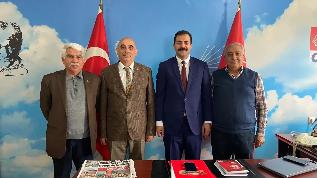 Garip Yıldırım, CHP’den Büyükşehir Belediye Başkanlığına talip oldu.