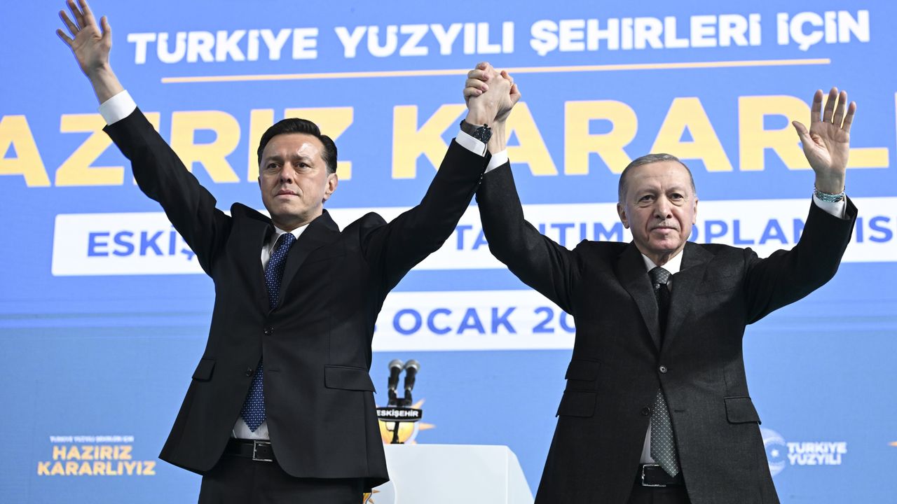 AK Parti'de Eskişehir Adayları belli oldu.
