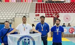 Anadolu Üni. Sporcuları TÜSF müsabakalarından madalya ile döndü.